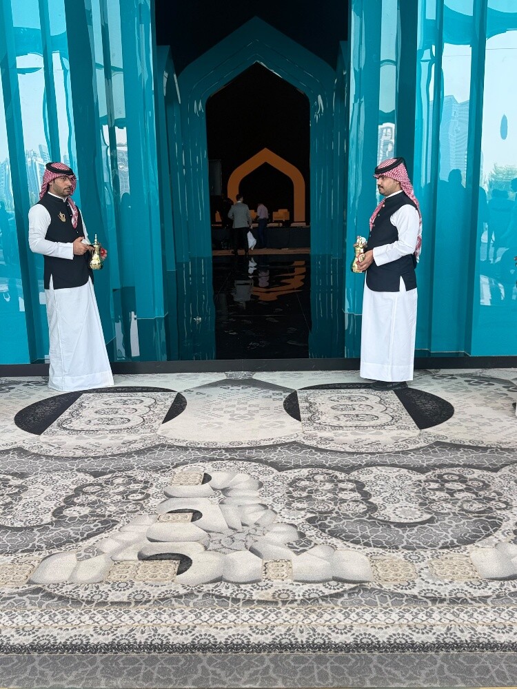 مقهوين - 2