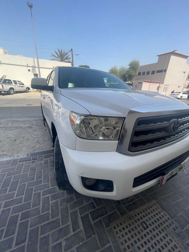تويوتا سيكويا للبيع - 2