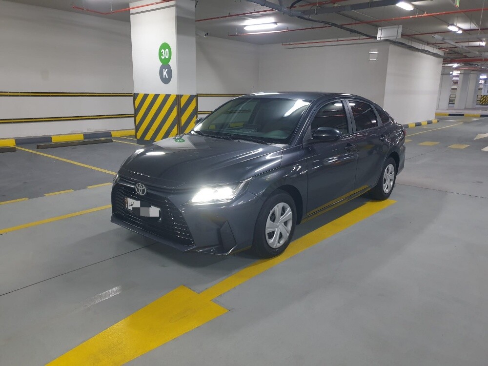 Toyota yaris - 1
