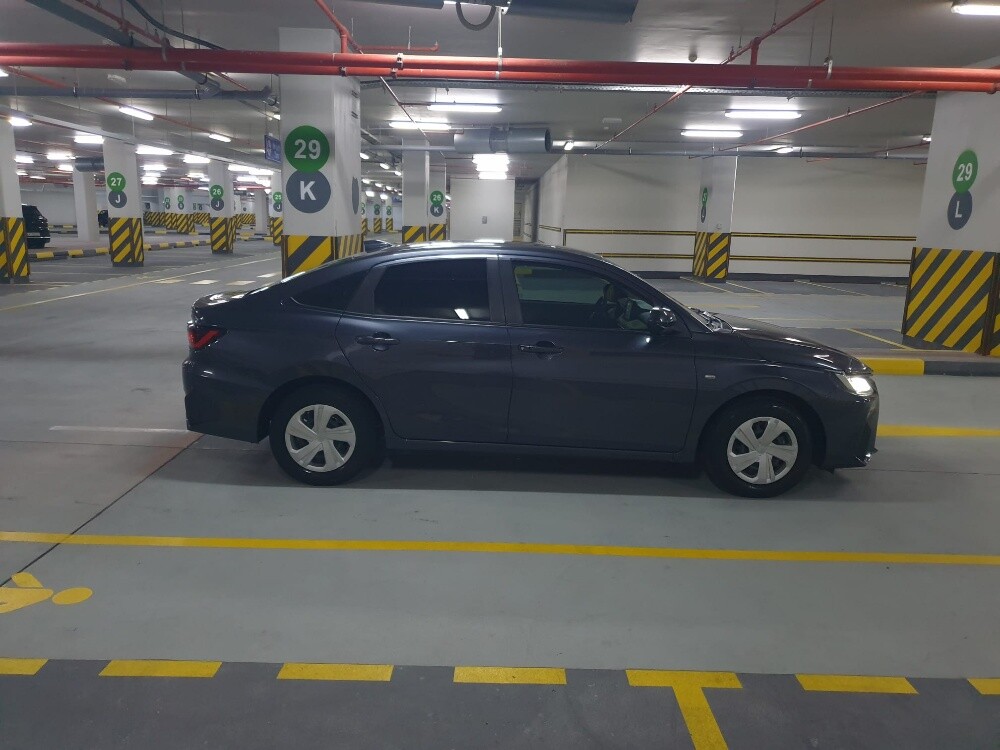 Toyota yaris - 4