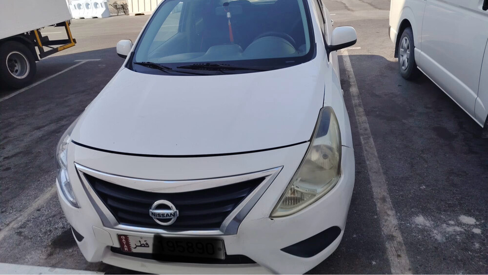 NISSAN SUNNY 2019 - 1