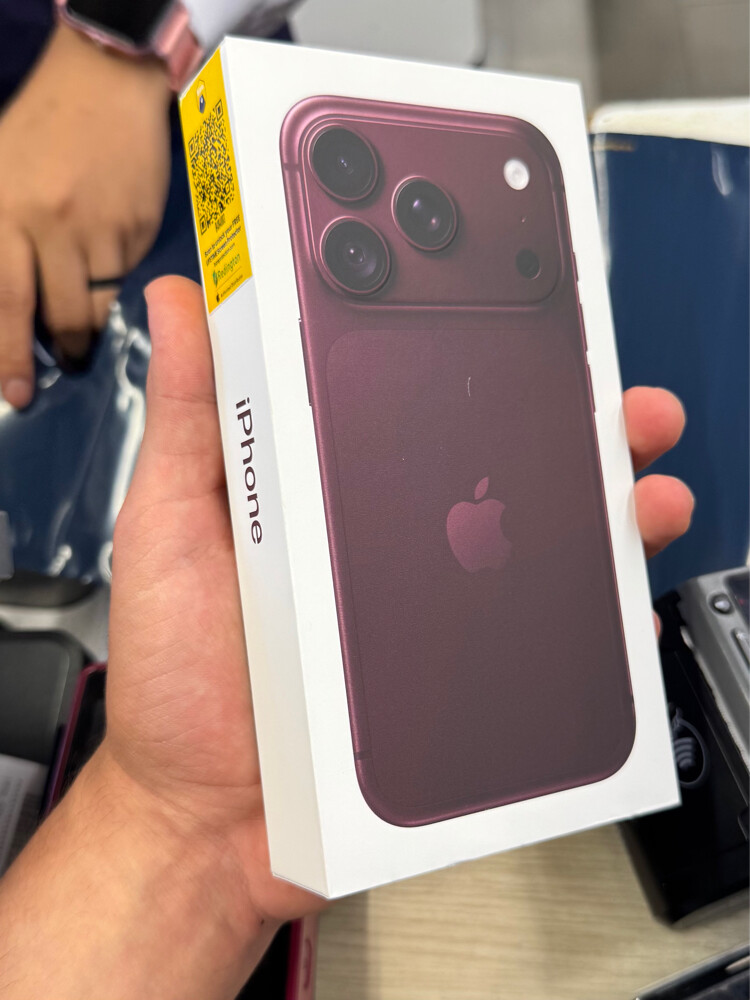 iPhone 18 pro 256 - 1