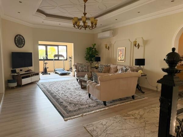 Luxury Villa Excellent Investment - 2