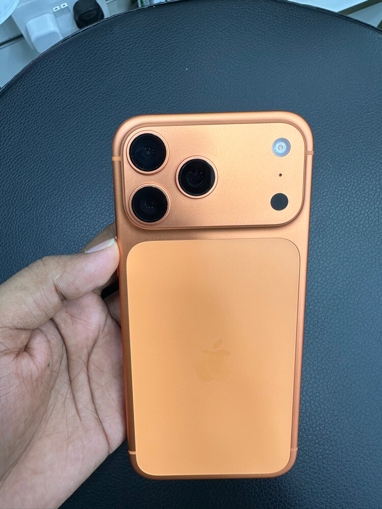 iPhone 17 pro max 1TB 7/8 cycle  - 2