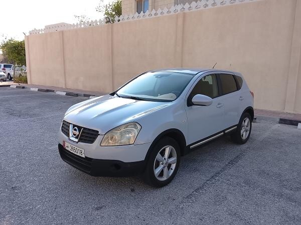 Qashqai 4x4 lady owned - 2