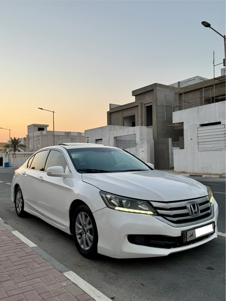 Honda Accord 2015 Full Option - 2