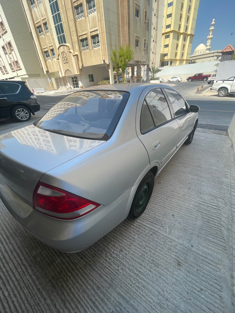 Nissan Sunny Korea 2012 - 6