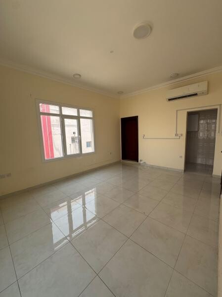 STUDIO for Rent - Al Duhail - 3
