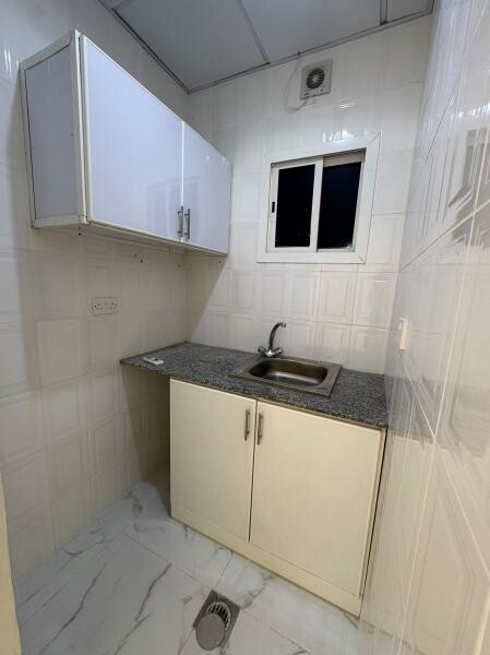 STUDIO for Rent - Al Duhail - 12