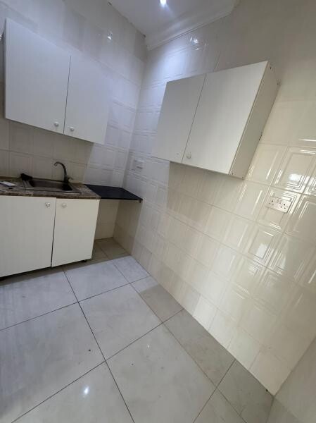 STUDIO for Rent - Al Duhail - 2