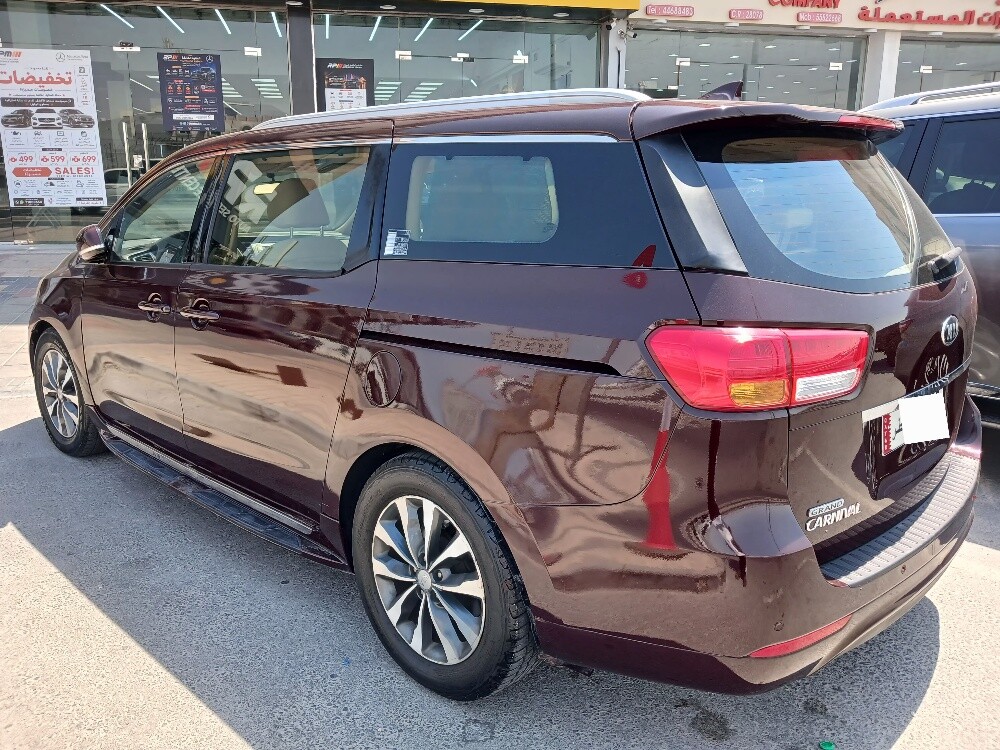 kia grand carnival - 3