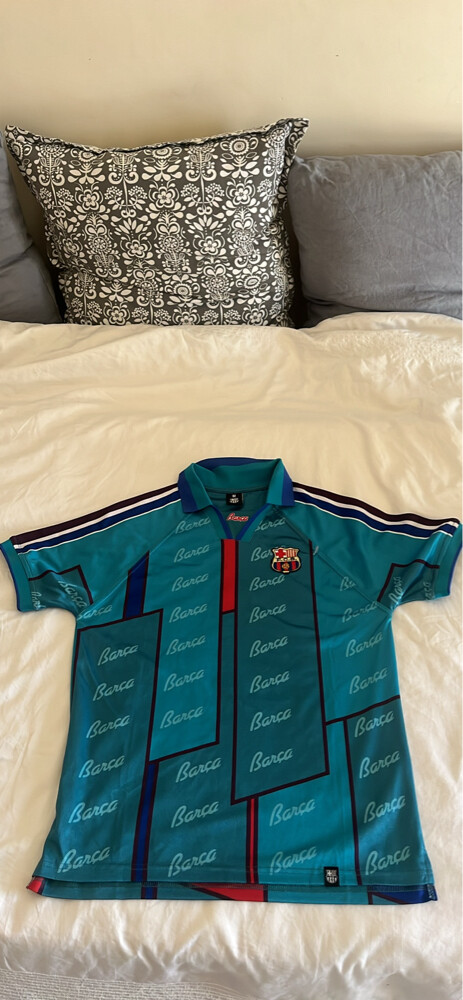 Original Barca 1996/97 away kit - 1
