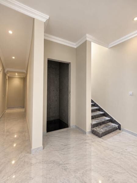 For Sale|9bhk Villa| Umm Salal Ali - 3