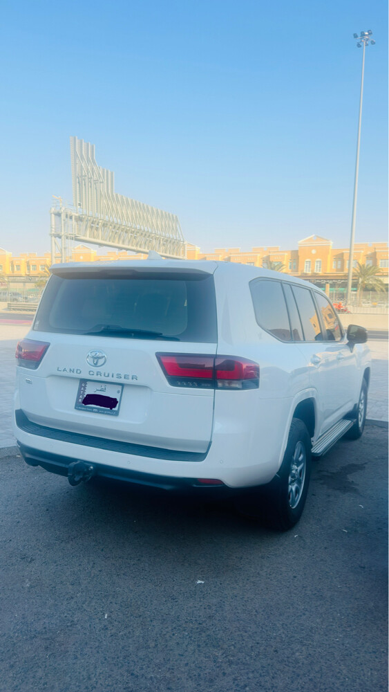 Toyota Land cruiser 2026 model used - 5