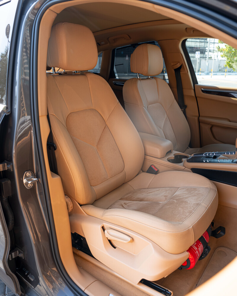 Porsche Macan S 2015 under warranty - 7