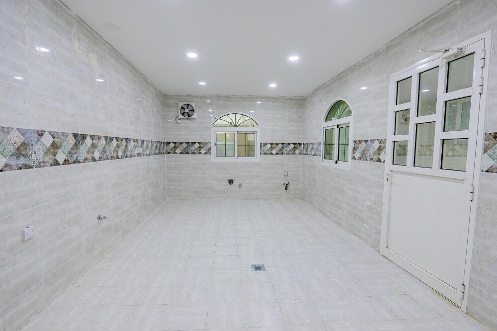 Villa for rent in Al Khor, - 2