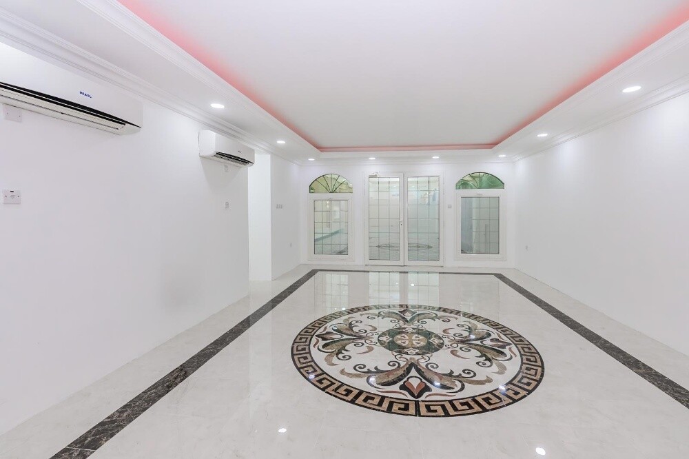Villa for rent in Al Khor, - 4
