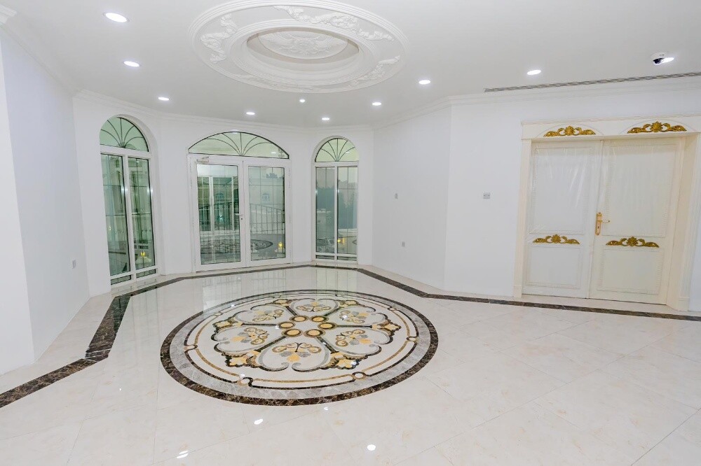 Villa for rent in Al Khor, - 12