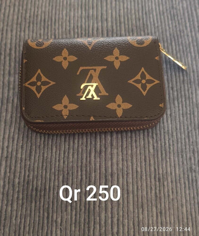 Woman items - 11