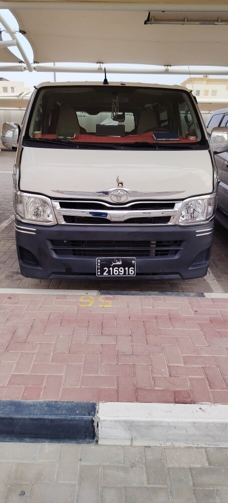 باص تويوتا هايس 2011 - 4