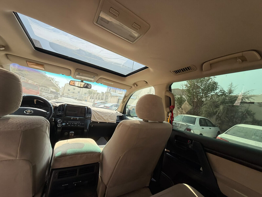 Land Cruiser for urgent sale - 8