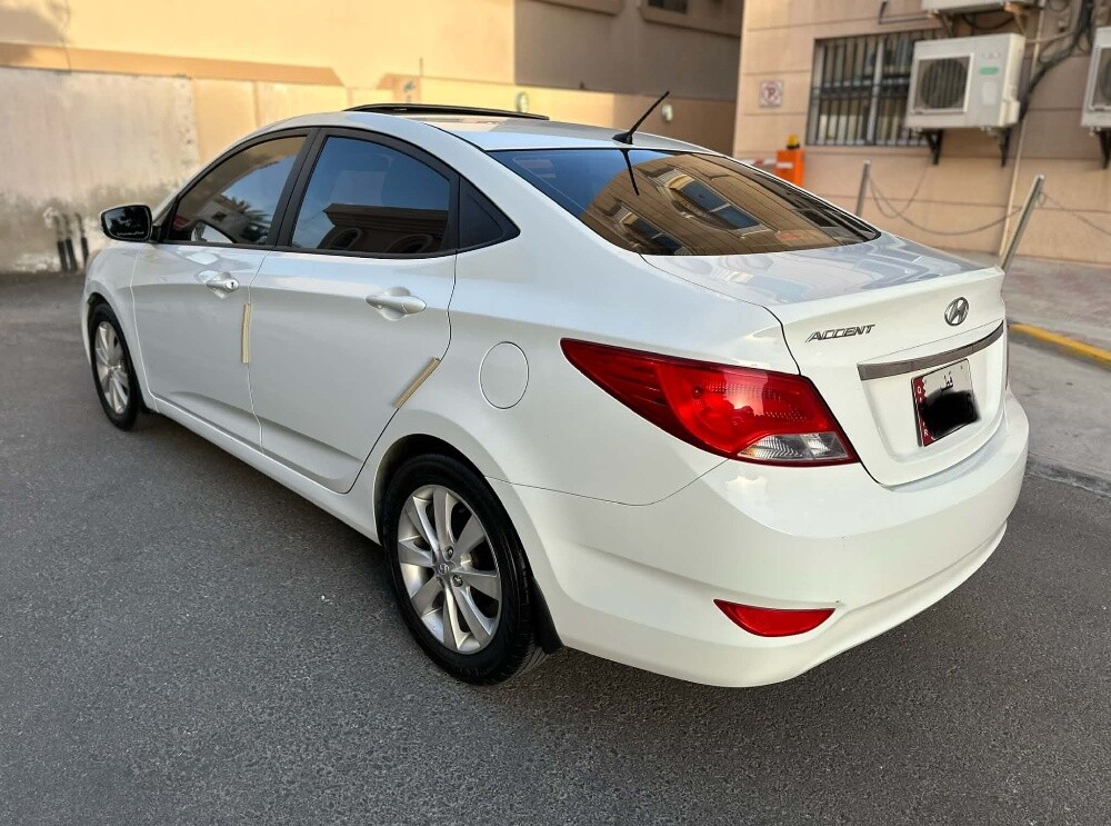 هونداي اكسنت - 2