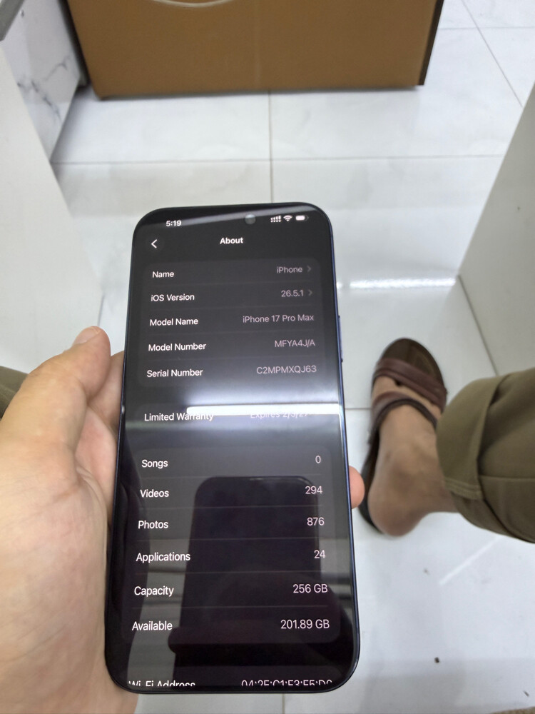 iPhone 17 Pro Max Deep Blue 256gb - 9