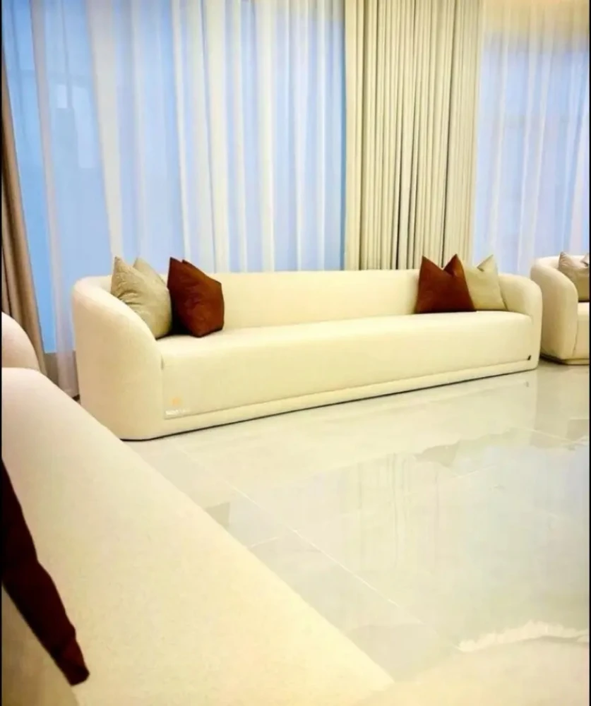 Custom made curtains and blinds wit - 1