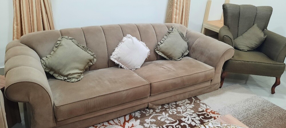 طقم كنب بحالة جيدة جدا - 2