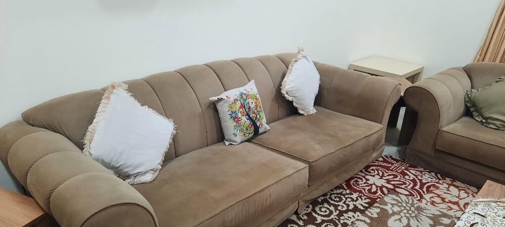 طقم كنب بحالة جيدة جدا - 7