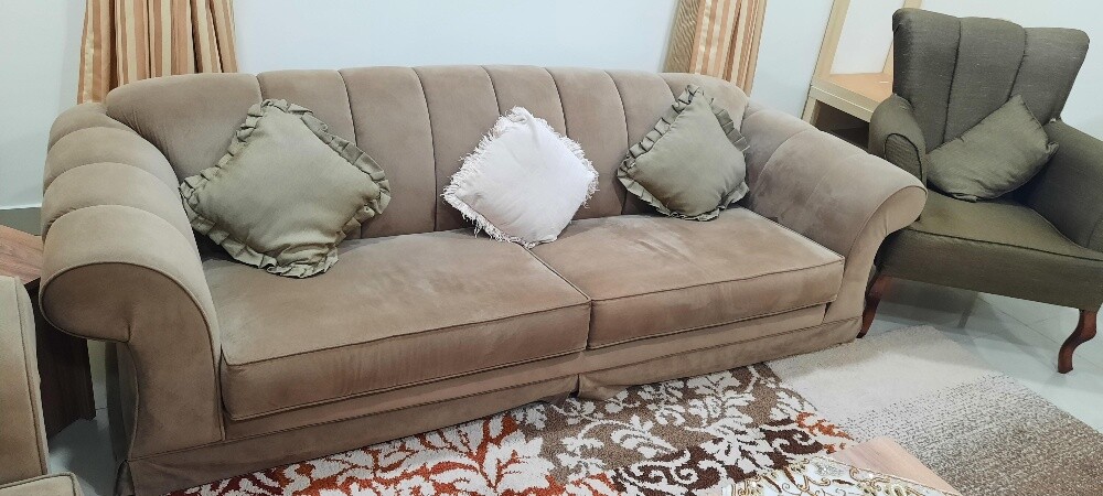 طقم كنب بحالة جيدة جدا - 3