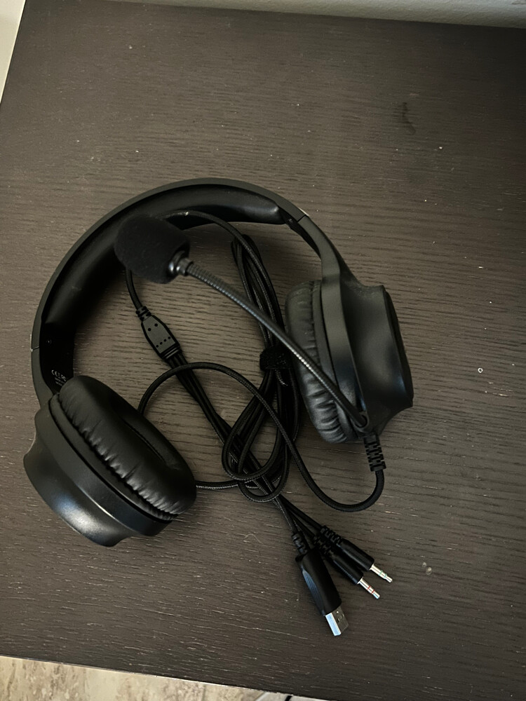 Gaming/PC Headphones - 3