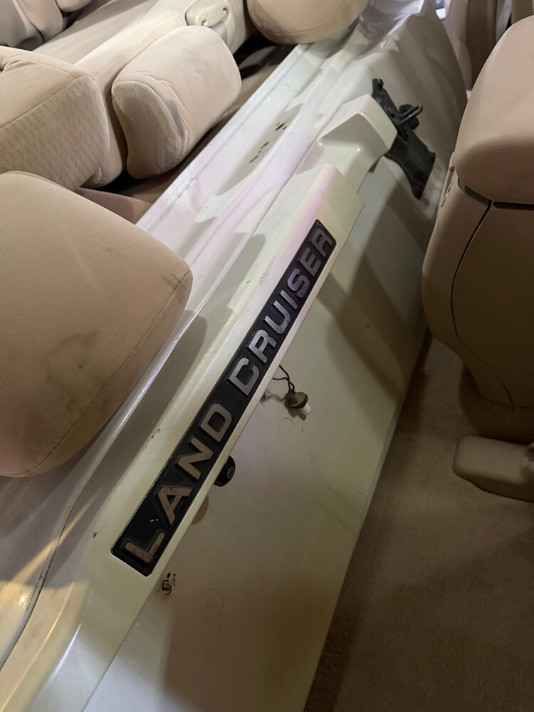 Spare parts - Land Cruiser  - 2