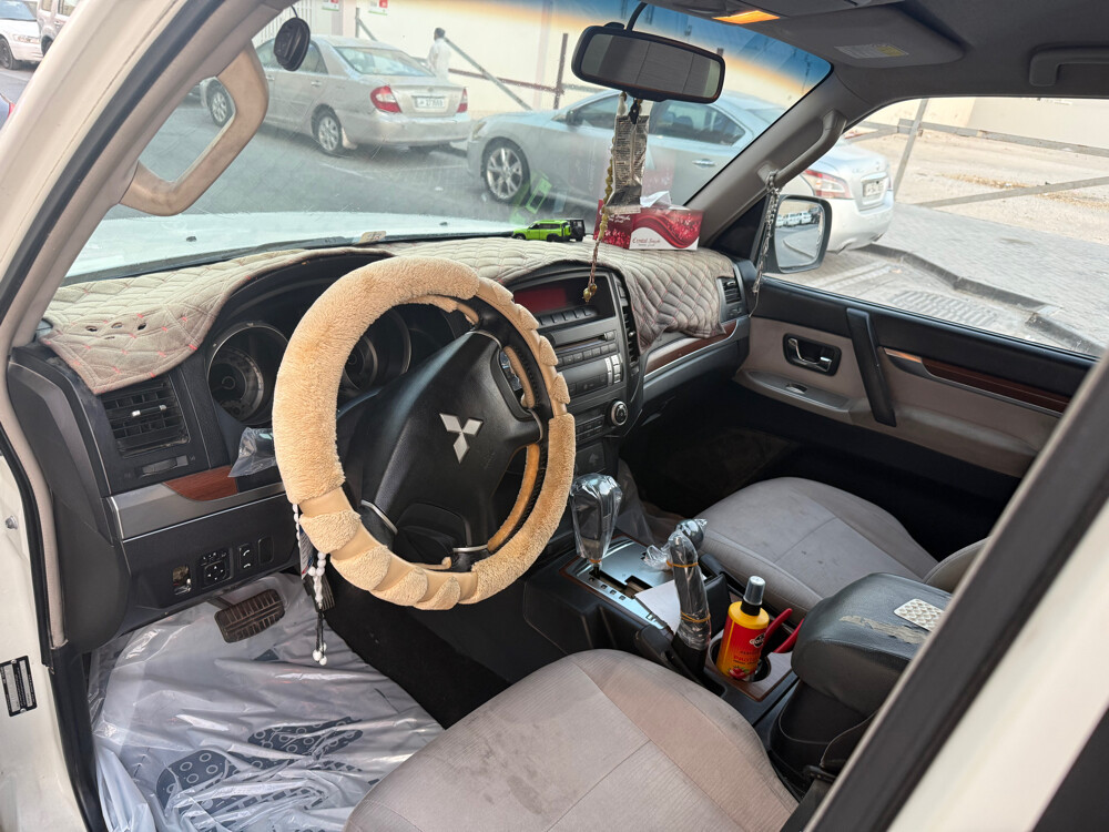 سياره باجيرو تواصل 33368108 - 3
