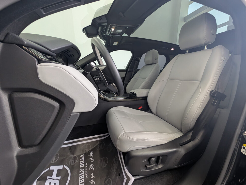 2026 Land Rover Range Rover Velar - 9