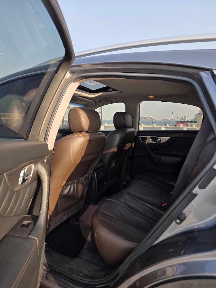 Infiniti QX70 V6 2016 - 6