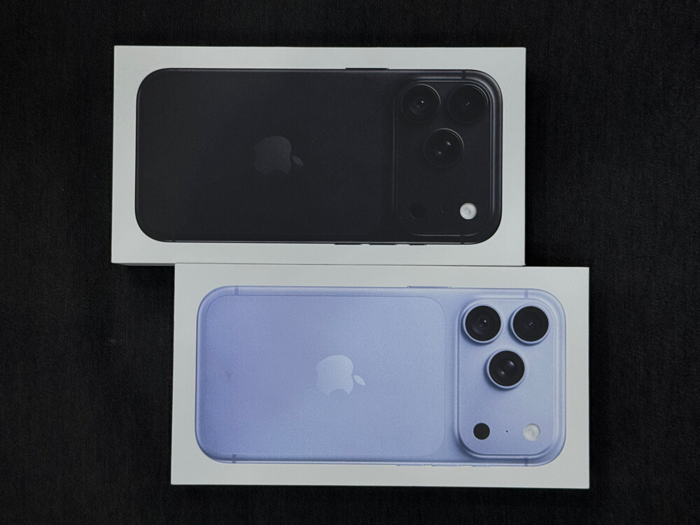 iphone 18 pro max 2tb blue - 1