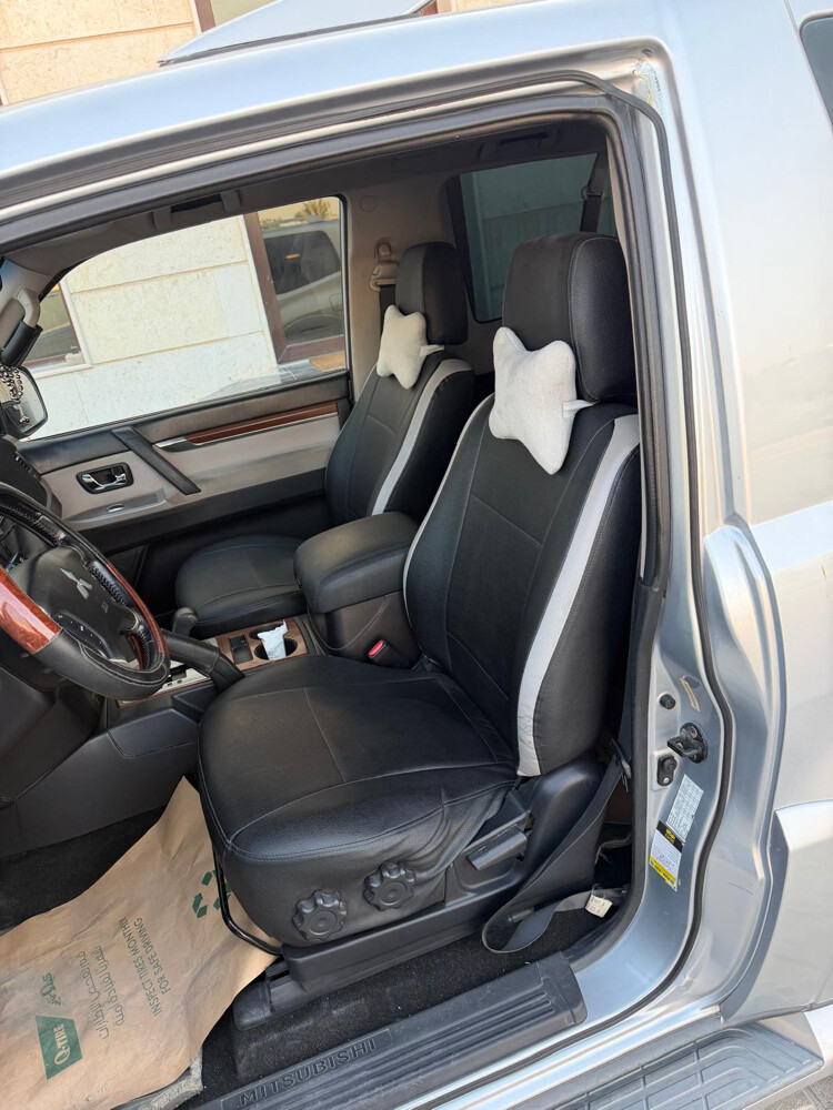 MITSUBISHI PAJERO 2009 - 3