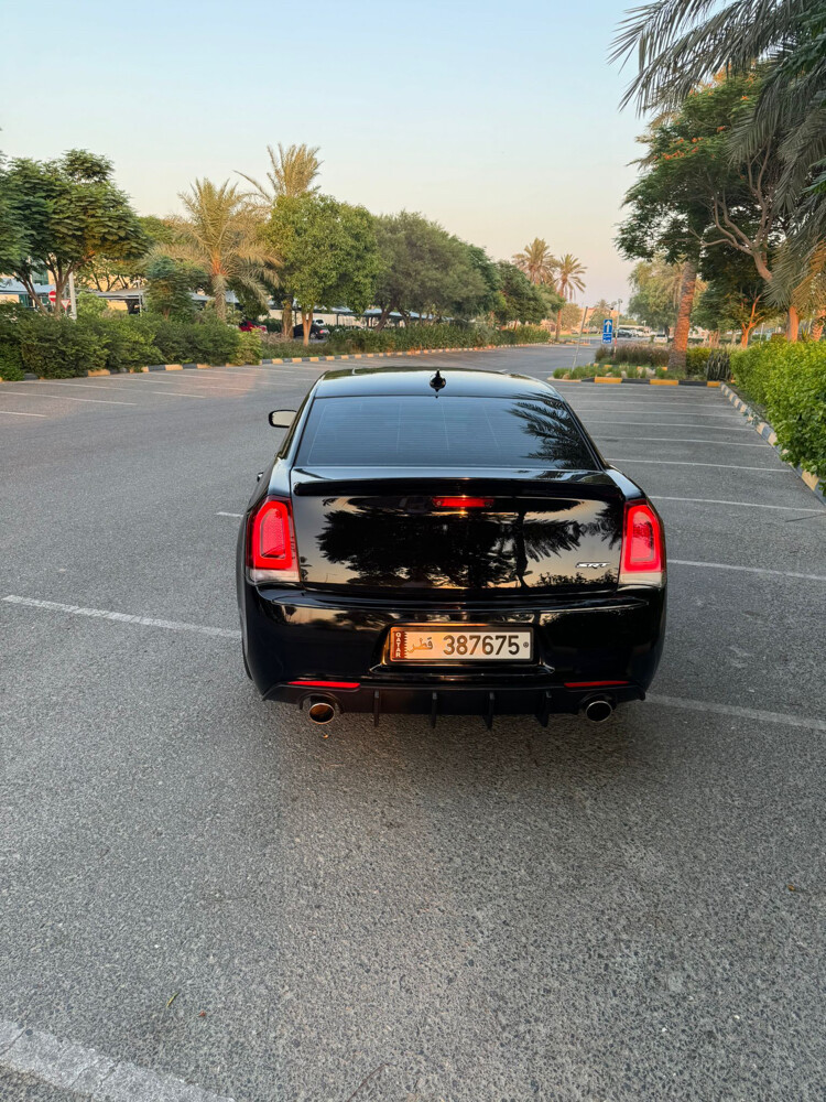 chrysler c300 - 8