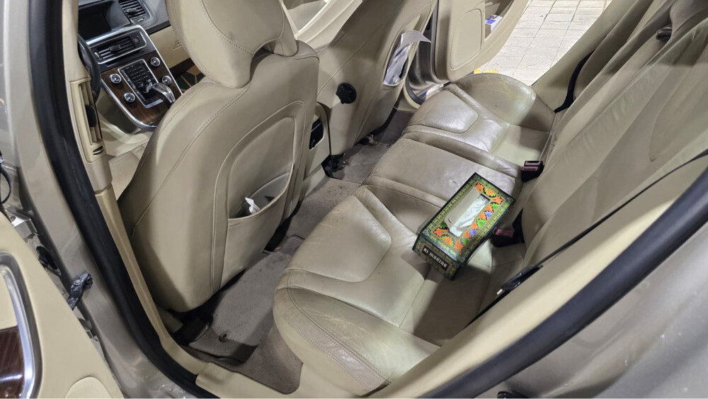 VOLVO S60 - 6