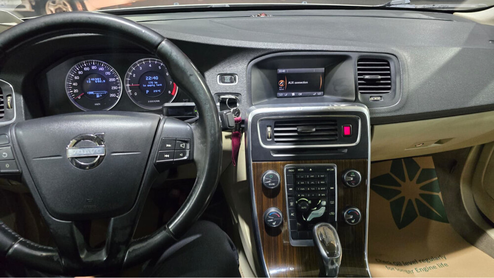 VOLVO S60 - 5