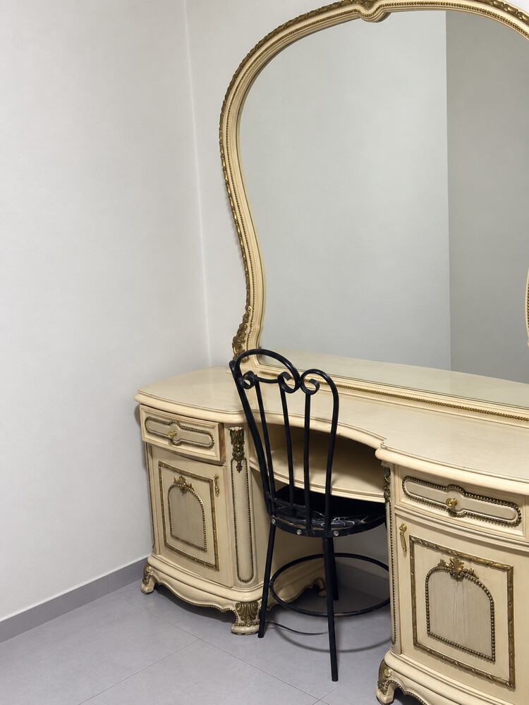 Full master Room Furniture - 2
