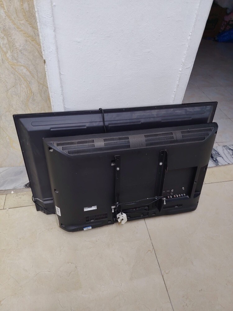Hisense Tv And LG Tv - 1