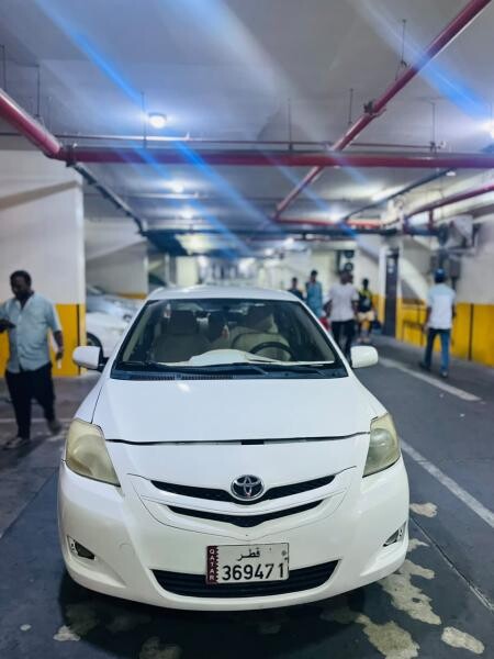 Toyota Yaris 2008 (Automatic) - 1