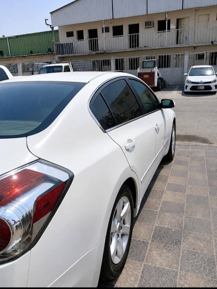 Nissan altima 2.5 - 3