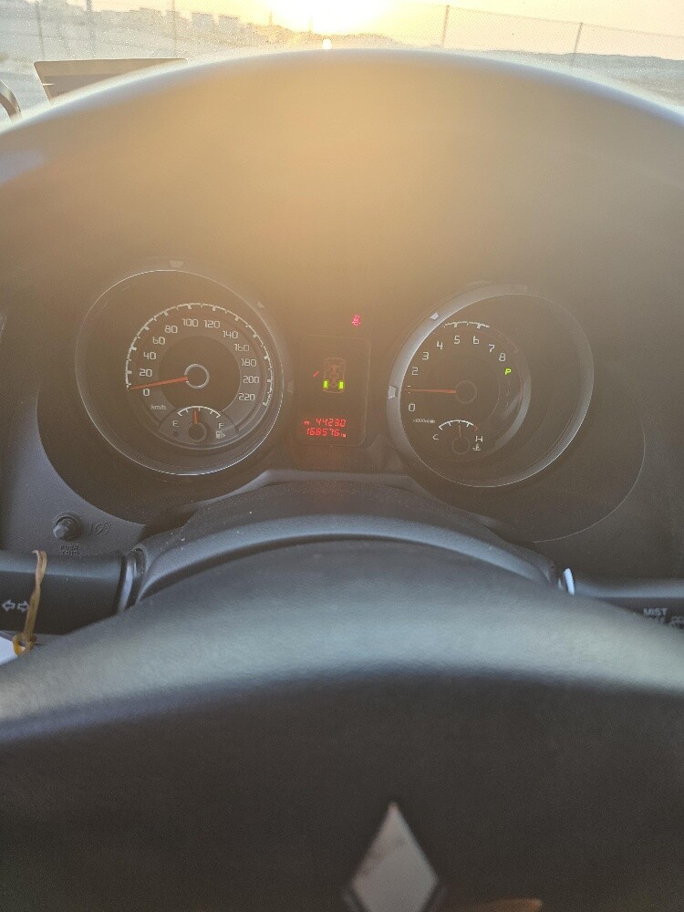 MITSUBISHI PAJERO - 6