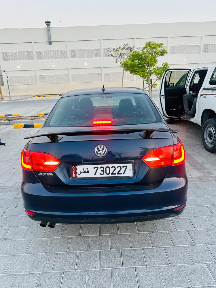 Volkswagen Jetta 2012 - 3