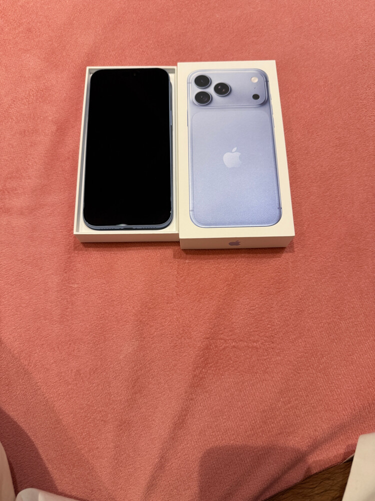 iPhone 18 pro max brand new - 1