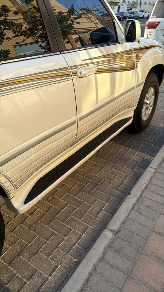 مطلوب فرشات دواسات  - 1