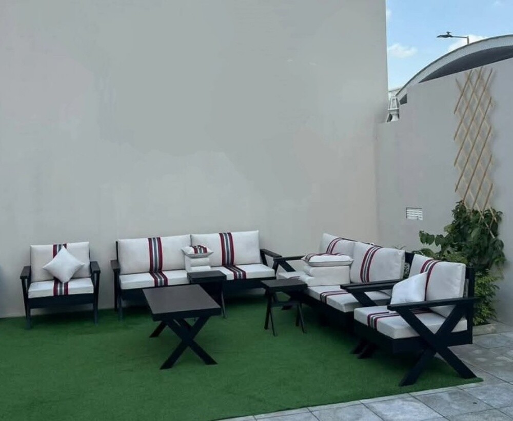 نجار وحداد محترف مجال اقفاص - 22